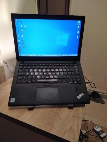 Lenovo x270 i5 7th gen