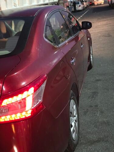 Nissan sentra