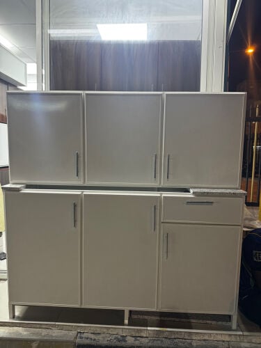 We are selling kitchen cabinet