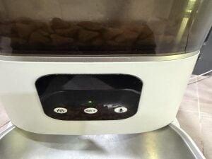 Automatic Cat Feeder