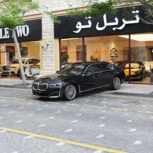 بي ام دبليو 730 ال اي 2021