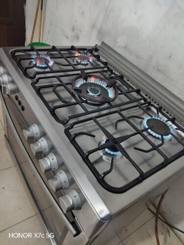 gass cooker available