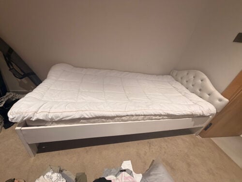 single bed