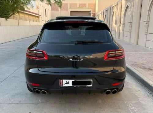 Porsche Macan S