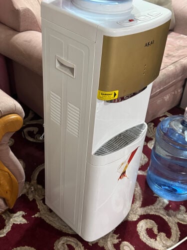 موزع مياه (أكاي)