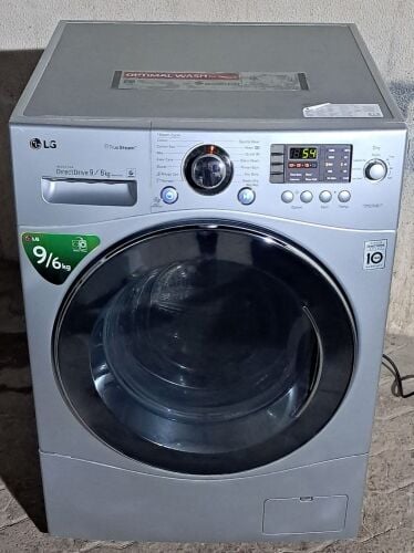 WASHING MACHINE FOR SALE 9/6 KG