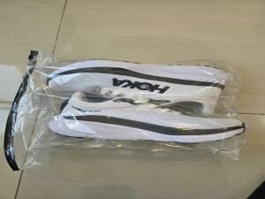 NEW HOKA shoes 42