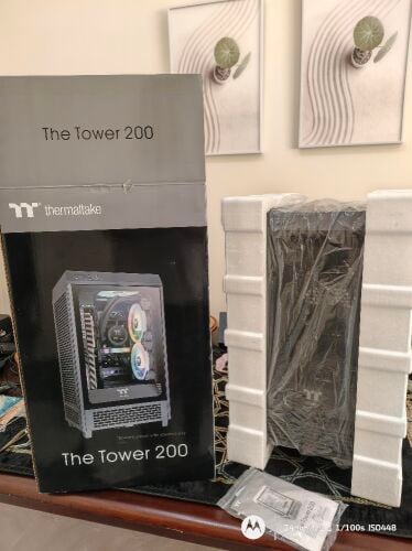 pc case thermaltak tower 200 gaming