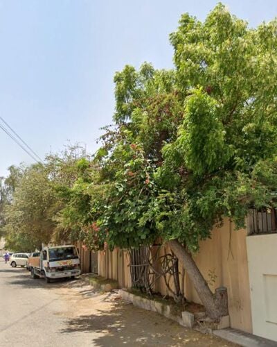 للبيع بيت ف معيذر مؤجر ٩الف