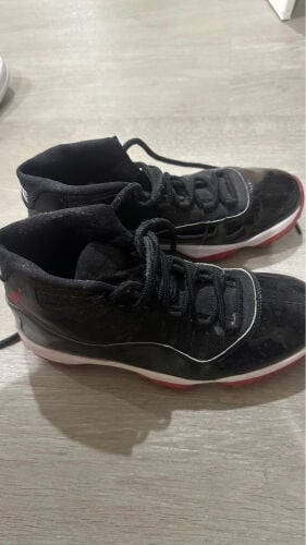 Jordan 11 size 43