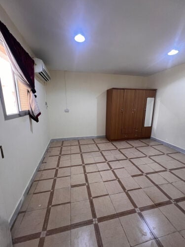 1 bhk in bin omran 