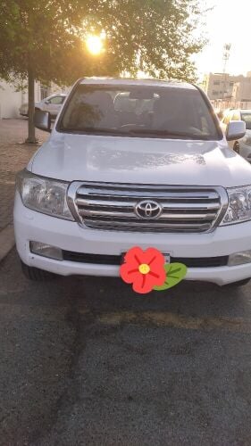 كروزر 2010 للبيع