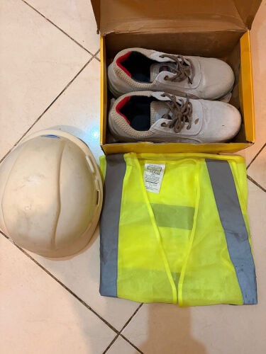 Safety Shoe, Cap, Safety Jacket