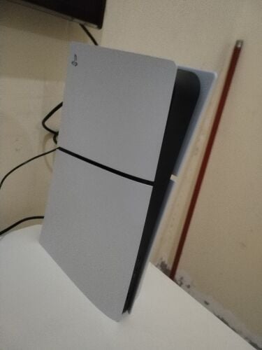 ps5 cd slim good condition