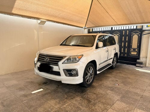 2015 Lexus LX 570