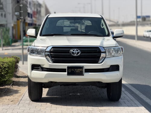 Toyota Land Cruiser GX Model: 2017