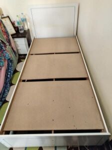 Bed 90x200 cm delivery