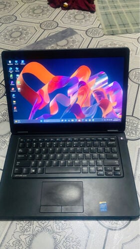 Dell Latitude Laptop in Good Condit
