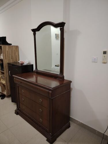 Dressing table for sale