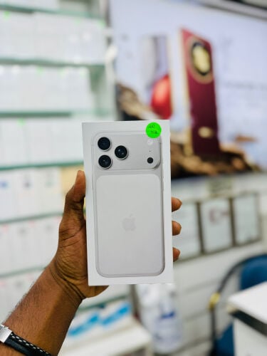 iPhone 17 Pro max 