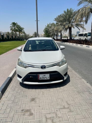 Tayota Yaris 2015 single owner
