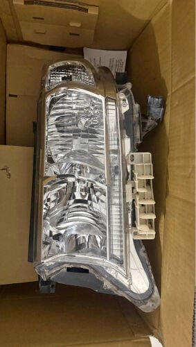 Land Cruiser Gx ORIGINAL Headlights