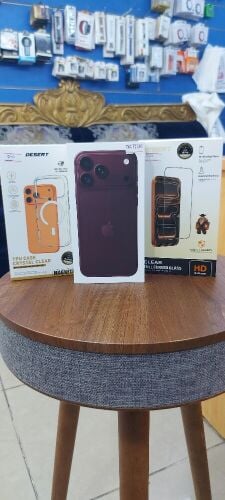 Apple 18pmax 256gb.all model