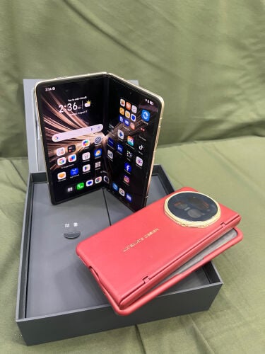 Honor magic V5 512 ram16