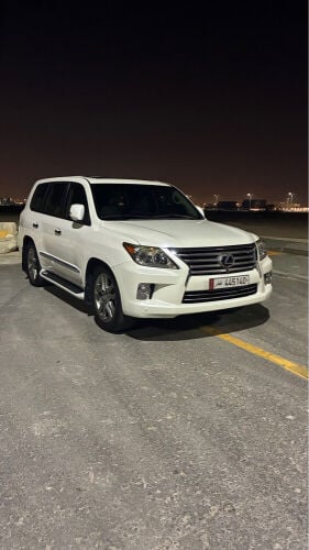 Lexus LX570