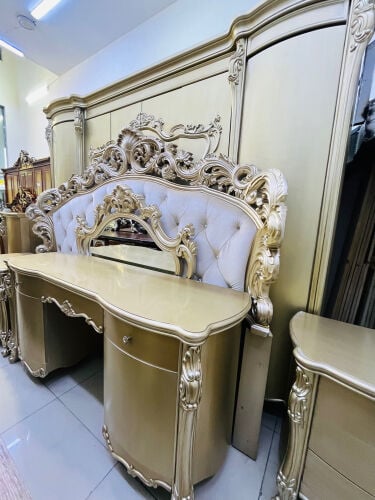 Bed room set 