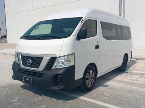 Nissan Urban NV350