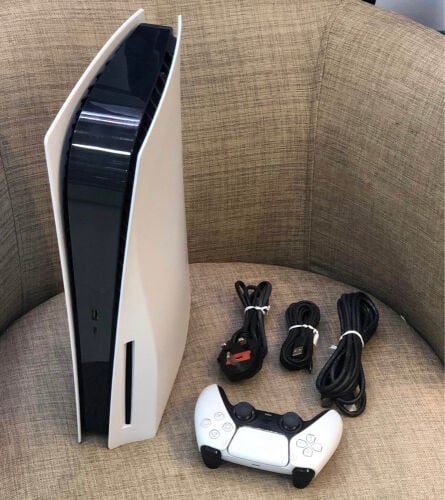ps 5 cd + one controller 