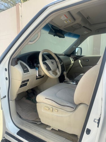 نيسان 320
