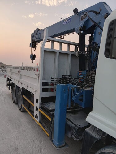 Mistubishi 10 Ton Dongyang Crane 