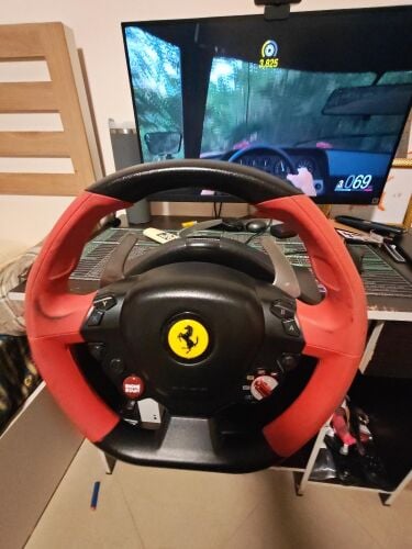 Xbox steering wheel thrustmaster
