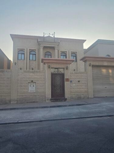 For rent villa in Al Khamisa