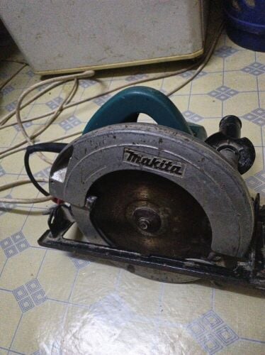 makita