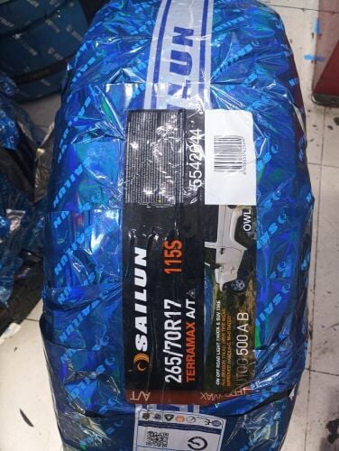 tyre size-285/75/R16(LT)
