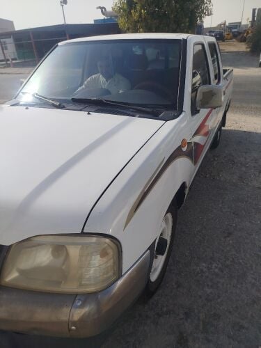 NISSAN PIKUP PETROL