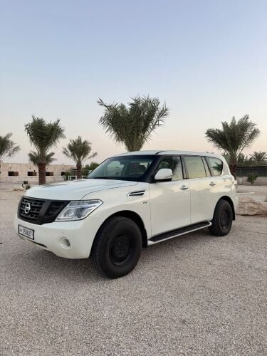 سياره نيسان بترول ٢٠١٣