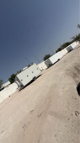حمام + مطبخ+ غرفة عدة كباين 