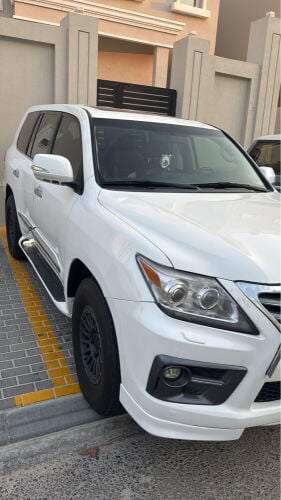 Lexus LX570 