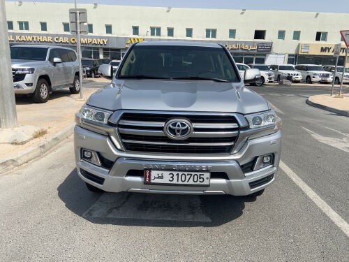 GXR 2020 V8 silver 