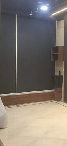 ستائر قماش لون أسود بحالة ممتازة