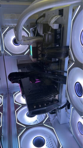 High-End Gaming PC – 500+ FPS