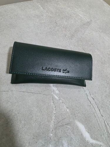 نظارات لاكوست