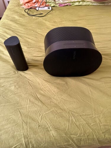Sonos Era 300 and Roam 2