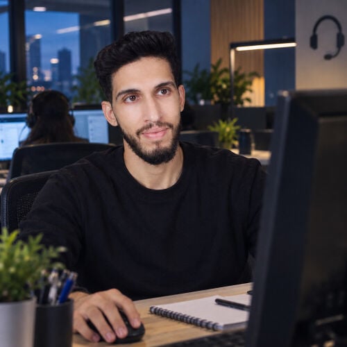مصلحة الحرفاء او سوشيال ميديا