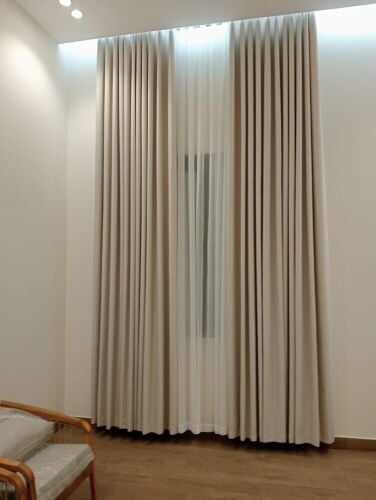 making window curtains