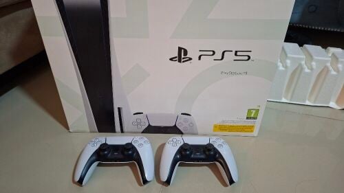 PS5 old update and headset and CD